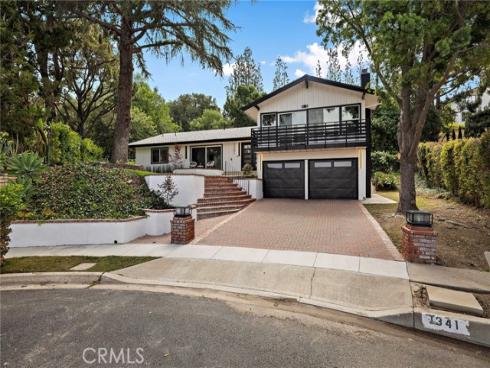 1341  Mumford  , North Tustin, CA