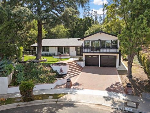 1341  Mumford  , North Tustin, CA