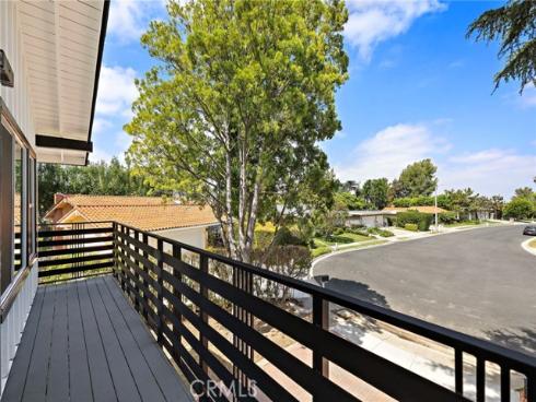 1341  Mumford  , North Tustin, CA