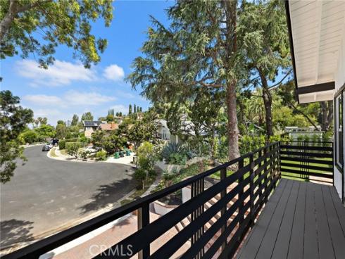 1341  Mumford  , North Tustin, CA