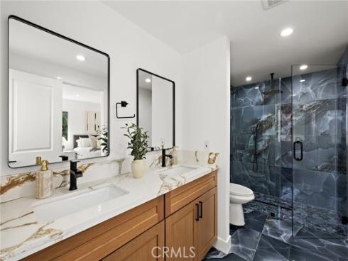 1341  Mumford  , North Tustin, CA
