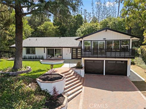 1341  Mumford  , North Tustin, CA