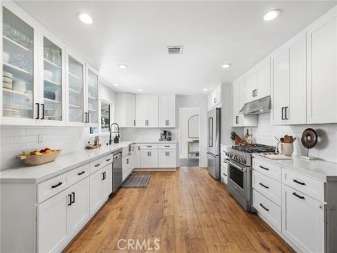 13712 Sanderstead Road, North Tustin, CA