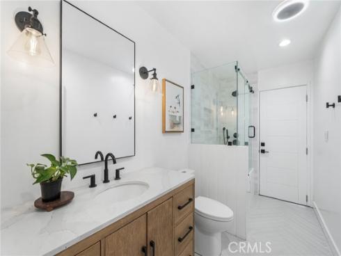 13712 Sanderstead Road, North Tustin, CA