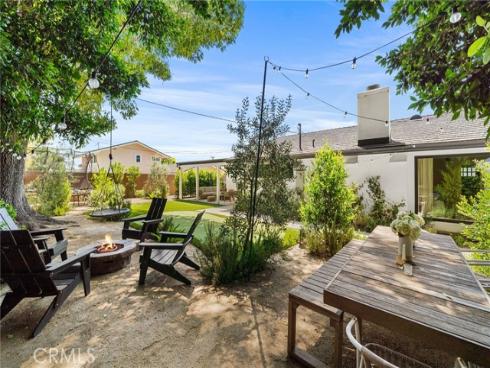 13712 Sanderstead Road, North Tustin, CA