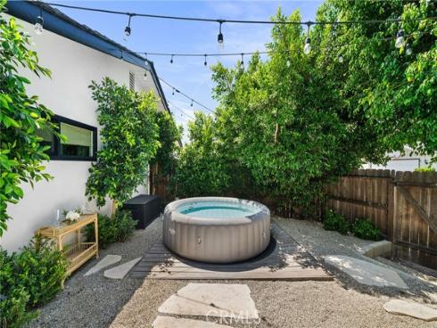 13712 Sanderstead Road, North Tustin, CA