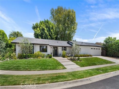 13712 Sanderstead Road, North Tustin, CA