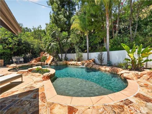1812  Overview   Circle, North Tustin, CA