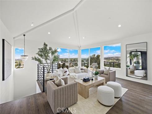 12336  Circula Panorama  , North Tustin, CA