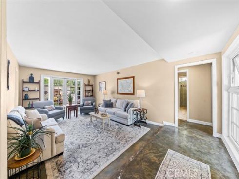 19631 Country Haven , North Tustin, CA