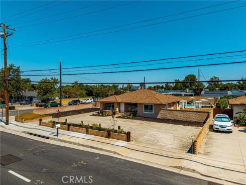17821 Fairhaven Avenue, North Tustin, CA