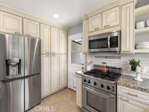 13352 Fairmont Way, North Tustin, CA