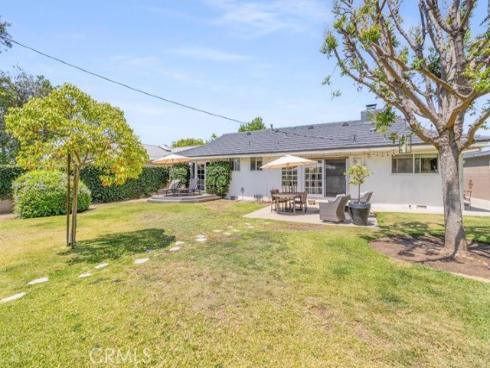 13352 Fairmont Way, North Tustin, CA
