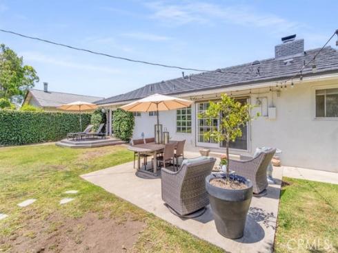 13352 Fairmont Way, North Tustin, CA