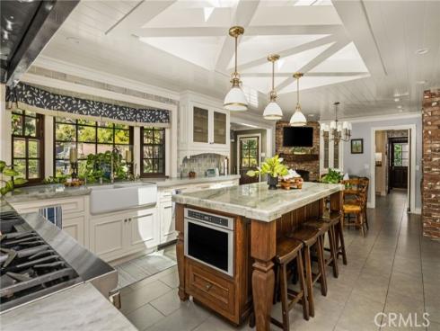 2162 Racquet Hill , North Tustin, CA