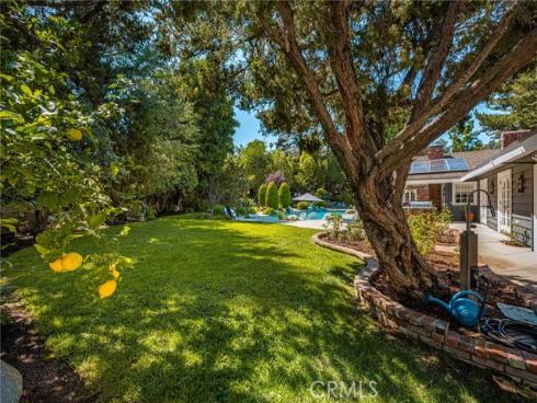 2162 Racquet Hill , North Tustin, CA