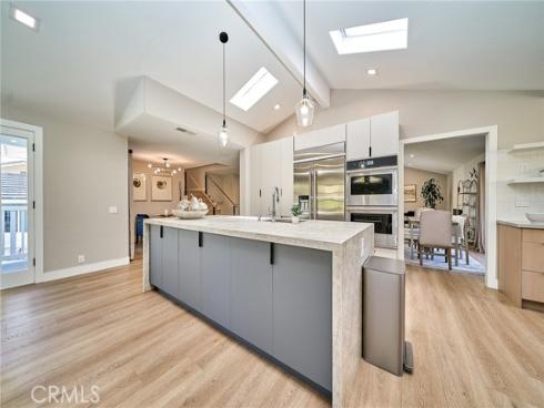 10392  Shadyridge  , North Tustin, CA