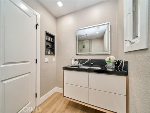 10392  Shadyridge  , North Tustin, CA