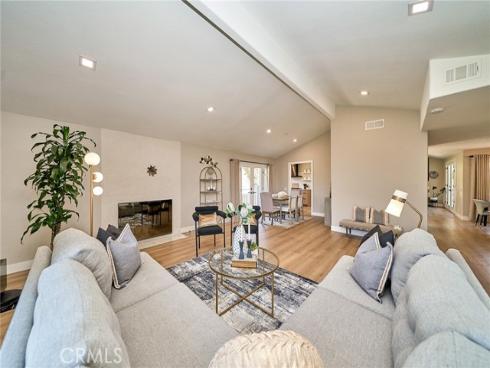 10392  Shadyridge  , North Tustin, CA