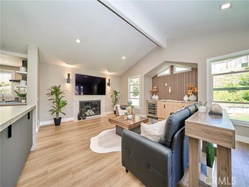 10392  Shadyridge  , North Tustin, CA