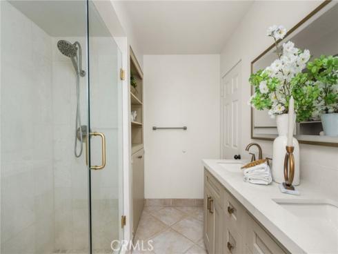 1132 Foothill Boulevard, North Tustin, CA