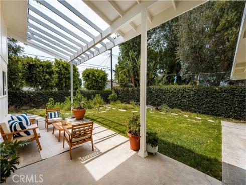 1132 Foothill Boulevard, North Tustin, CA