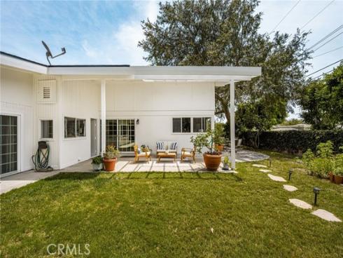 1132 Foothill Boulevard, North Tustin, CA
