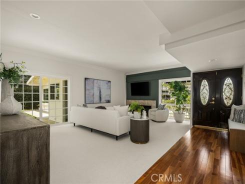 1132 Foothill Boulevard, North Tustin, CA