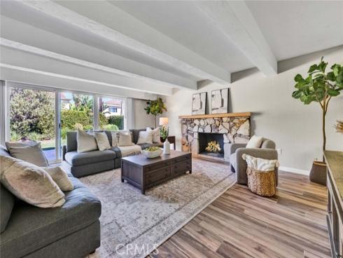 13112  Wheeler   Place, North Tustin, CA