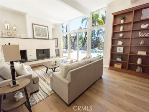 9731  Rangeview  , North Tustin, CA