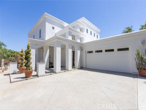 9731  Rangeview  , North Tustin, CA