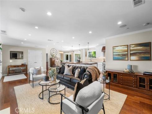 18612 Newton Avenue, North Tustin, CA