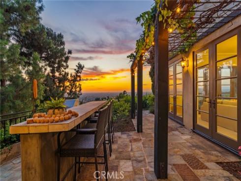 11321 Reservoir Road, North Tustin, CA