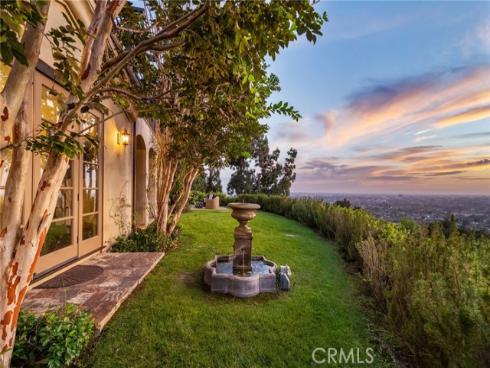 11321 Reservoir Road, North Tustin, CA