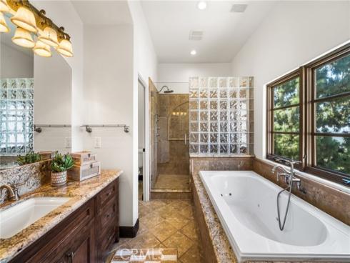 11321 Reservoir Road, North Tustin, CA