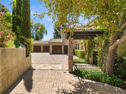 11321 Reservoir Road, North Tustin, CA