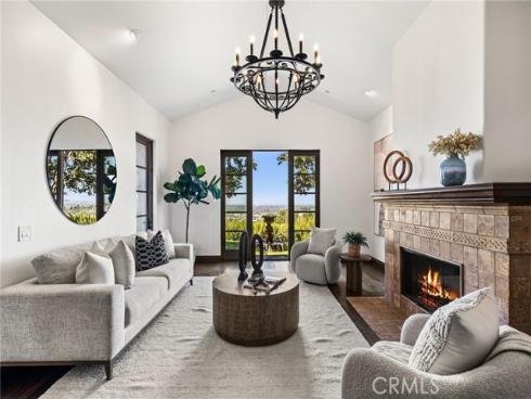 11321 Reservoir Road, North Tustin, CA