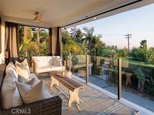 10491 Ridgeway Drive , North Tustin, CA