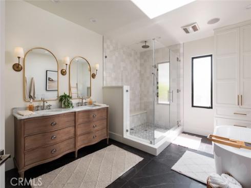 10491 Ridgeway Drive , North Tustin, CA