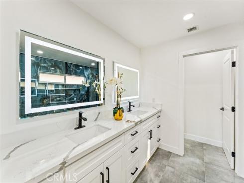 1271 Brittany Cross , North Tustin, CA