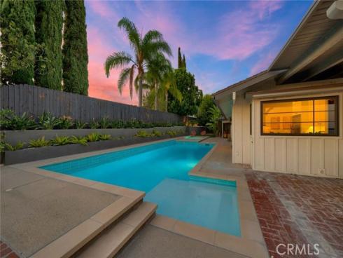 19422 Holiday Lane, North Tustin, CA