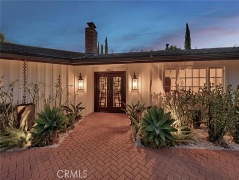 19422 Holiday Lane, North Tustin, CA