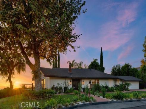 19422 Holiday Lane, North Tustin, CA