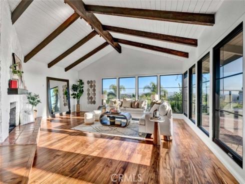 19422 Holiday Lane, North Tustin, CA