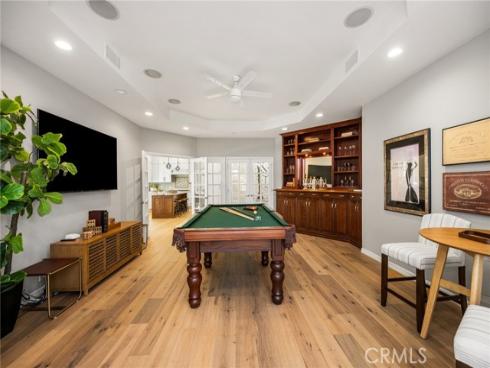 1086 Castlerock , North Tustin, CA