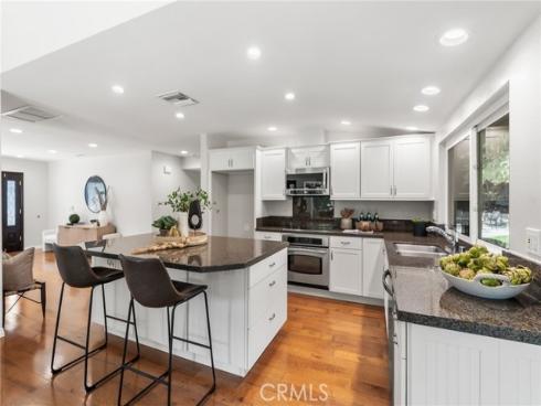 12756 Barrett Lane, North Tustin, CA