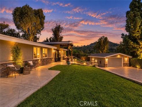 12756 Barrett Lane, North Tustin, CA