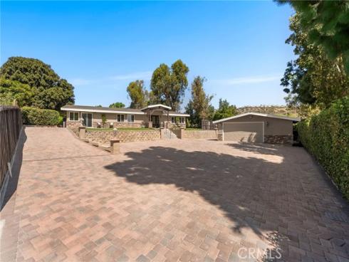 12756 Barrett Lane, North Tustin, CA