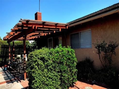 925 E La Veta   Avenue, Orange, CA