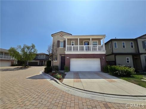 201 W Sparkleberry   Avenue, Orange, CA